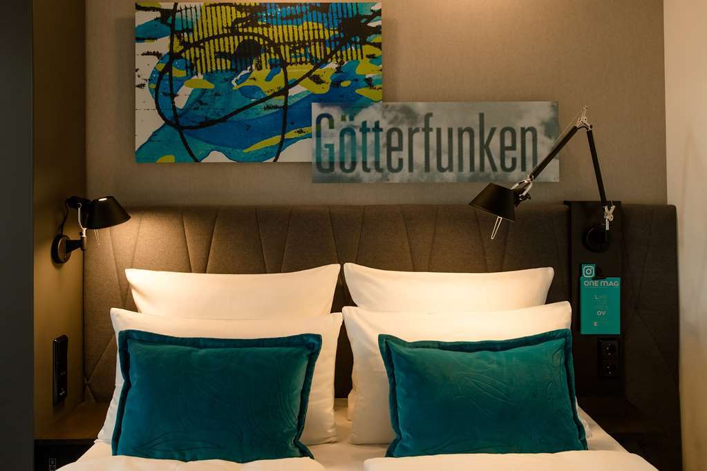 Motel One Bonn-Beethoven الغرفة الصورة